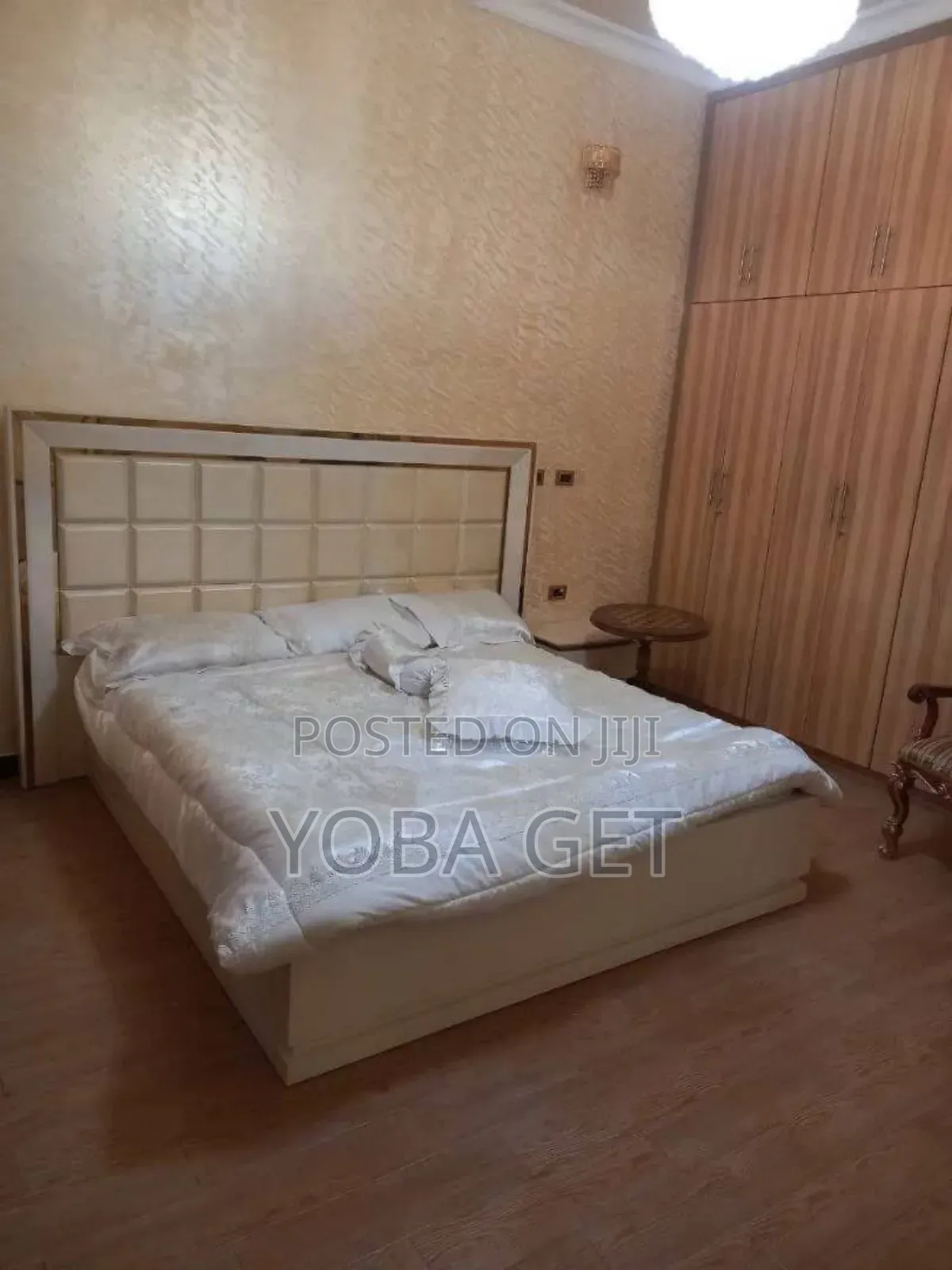 Furnished 9bdrm House in አስቸካይ የሚሸጥ ቤት, Akaky Kaliti for sale