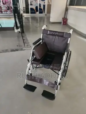 Commode Wheelchair痲我wheelchair建設toilet Wheelchair Almunium Wheelchair