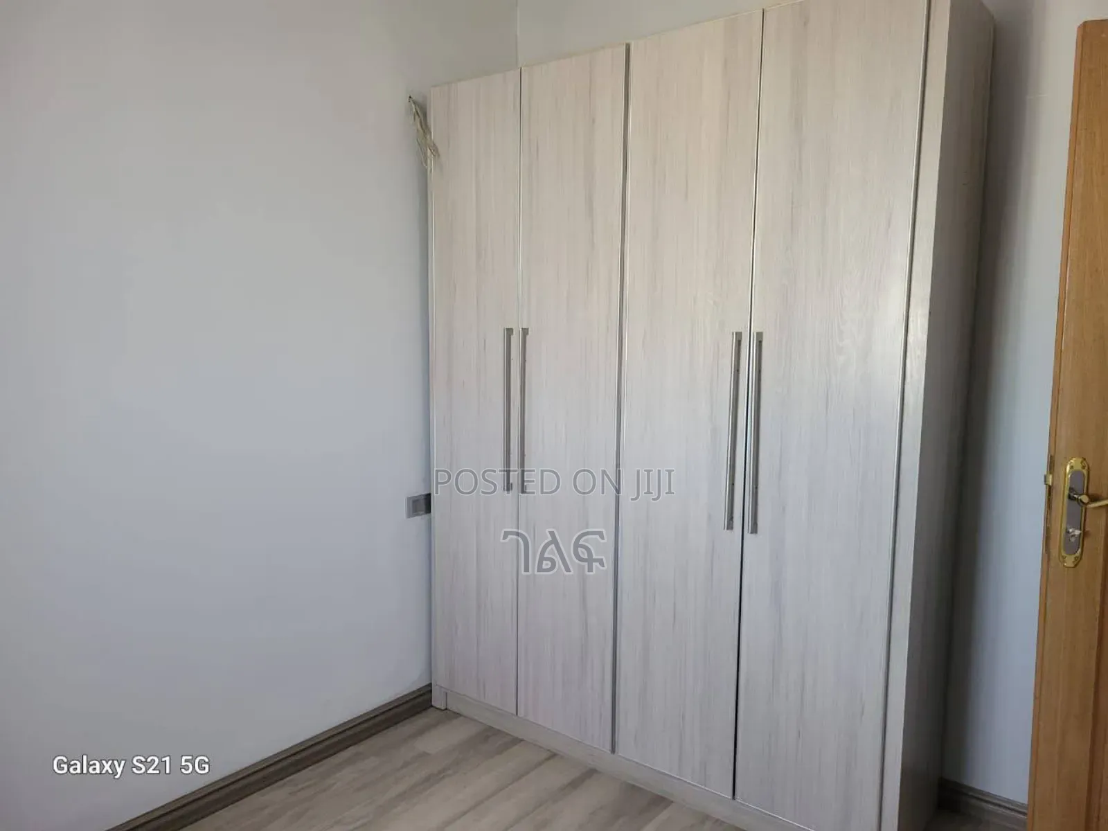 2bdrm Apartment in ቦሌ : መስቀል ፍላወር °የሚሸጥ, Bole for sale