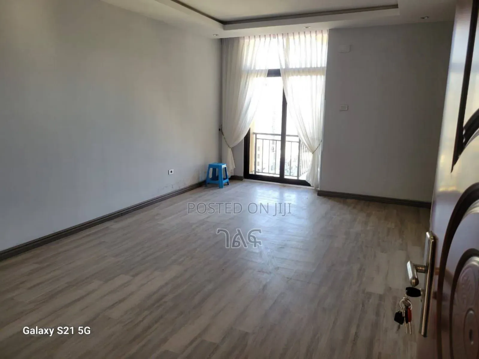 2bdrm Apartment in ቦሌ : መስቀል ፍላወር °የሚሸጥ, Bole for sale