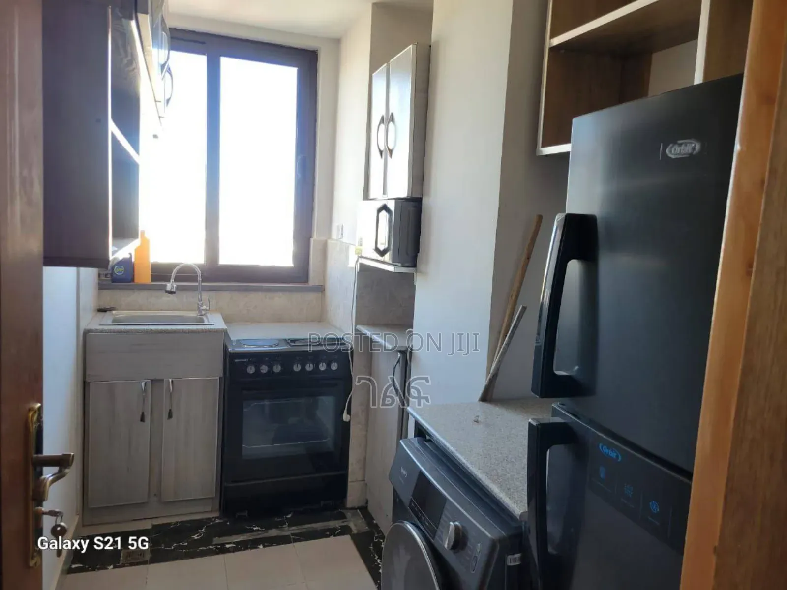 2bdrm Apartment in ቦሌ : መስቀል ፍላወር °የሚሸጥ, Bole for sale