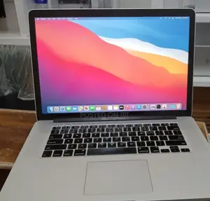 New Laptop Apple MacBook 2015 16GB Intel Core I7 SSD 256GB