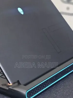 New Laptop Alienware M17x R2 16GB AMD Ryzen 7 HDD+SSD 1T