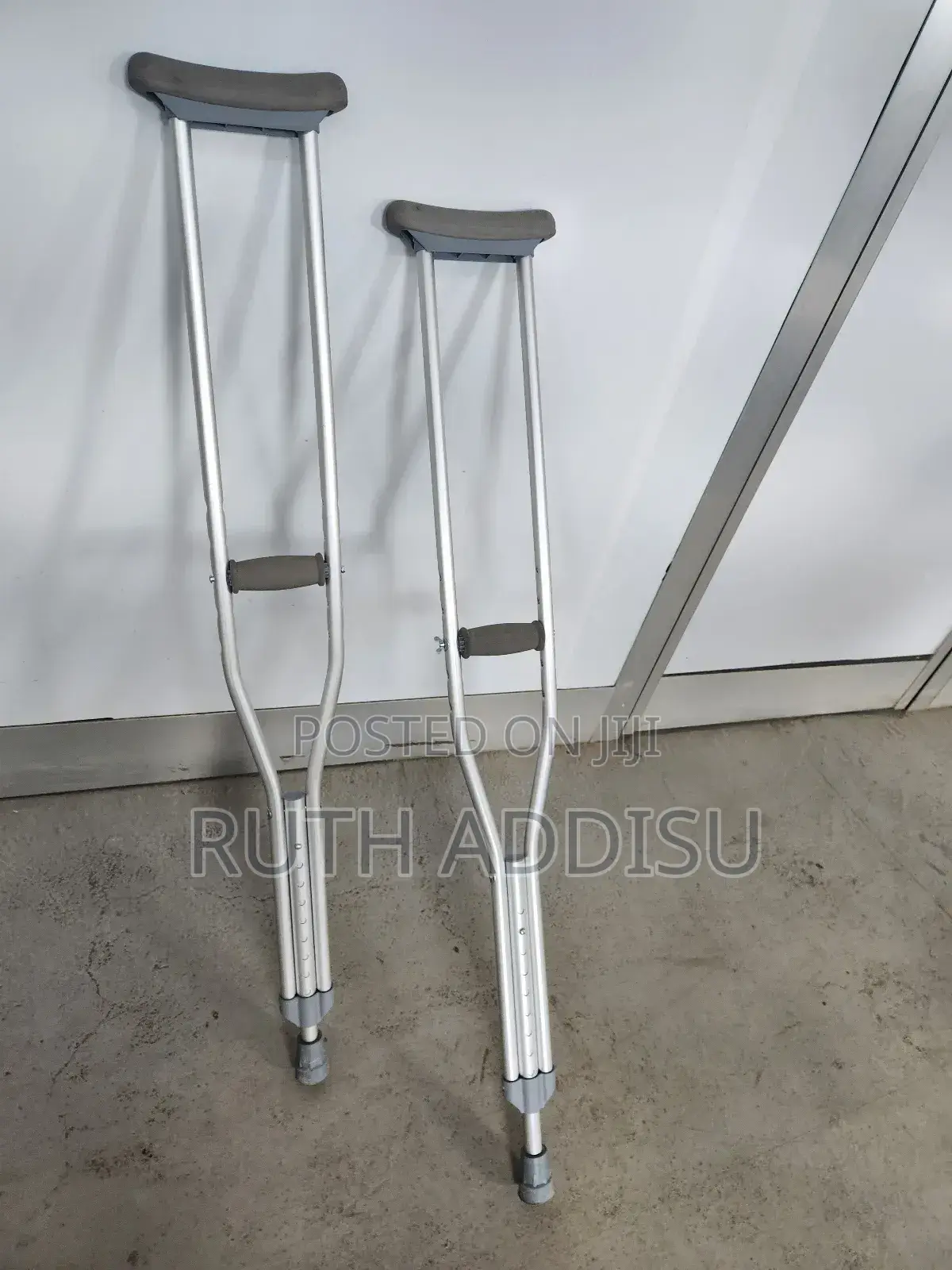 Axillary Bilateral Crutches痲菼medical New Crutches𣋡了crutches Axillary