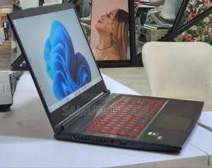 New Laptop MSI GF63 12GB Intel Core I5 SSD 512GB