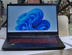 New Laptop MSI GF63 12GB Intel Core I5 SSD 512GB