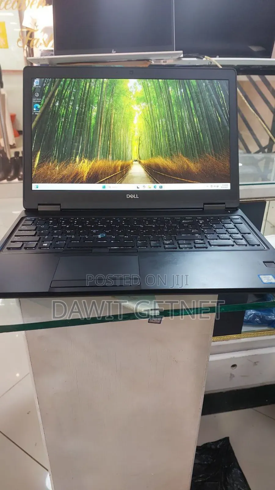 New Laptop Dell G15 5511 8GB Intel Core I7 SSD 256GB