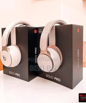 Beats Solo Pro Headset