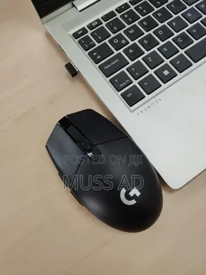 Logitech G304