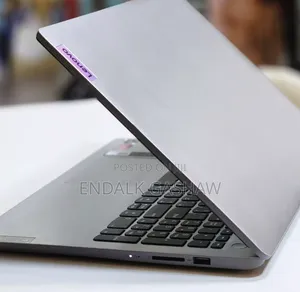 New Laptop Lenovo Ideapad 3 8GB AMD Ryzen 5 SSD 512GB