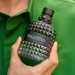 Valentino Green Stravaganza Born in Roma