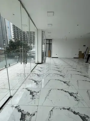 Space for Rent!የሚከራይ የንግድ ቦታ!