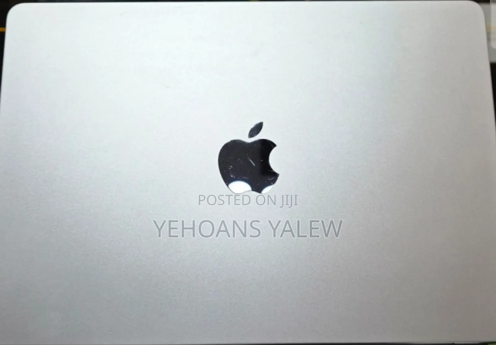 New Laptop Apple MacBook Air 2022 M2 16GB Apple M2 SSD 256GB