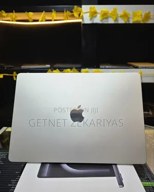 New Laptop Apple MacBook Pro 16GB Apple M1 Pro SSD 512GB