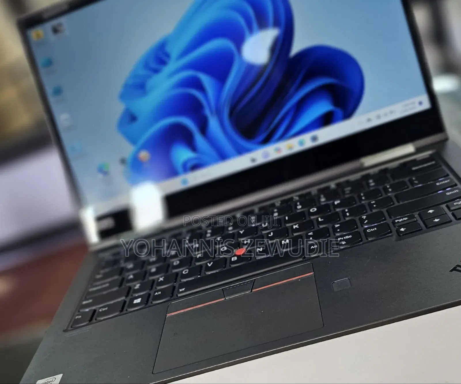 New Laptop Lenovo ThinkPad X1 Yoga 16GB Intel Core i7 SSD 512GB