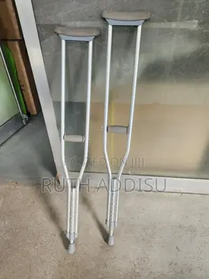 Crutches Axillary Bilateral丸及almunium Crutches延用crutches Almunium New