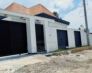 4bdrm House in Bole for sale