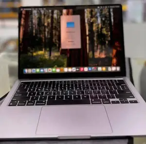 New Laptop Apple MacBook Air 2022 M2 8GB Apple M2 SSD 256GB