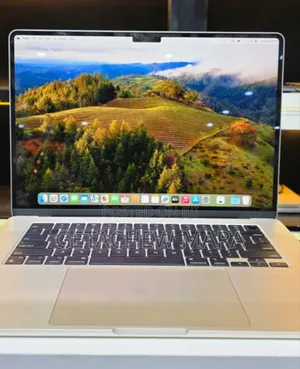 New Laptop Apple MacBook Pro M1 8GB Intel SSD 256GB