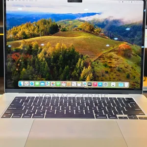 New Laptop Apple MacBook Air 8GB Apple M3 SSD 256GB