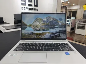 New Laptop HP EliteBook 640 G10 32GB Intel Core I7 SSD 1T