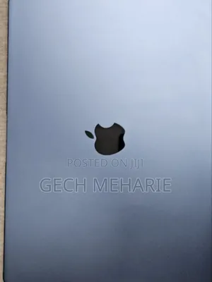 New Laptop Apple MacBook Air 2023 M2 8GB Apple M2 SSD 512GB