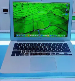 New Laptop Apple MacBook Air 2014 4GB Intel Core I5 SSD 256GB