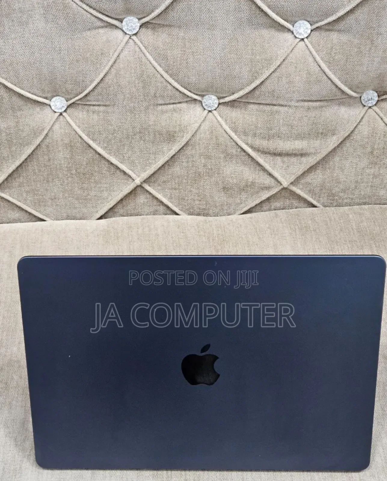 New Laptop Apple MacBook Air 2023 M2 8GB Apple M2 SSD 512GB