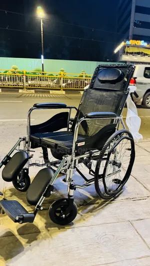 Toilet Wheelchair 手wheelchair 口wheelchair田wheelchair 手wheelchair 水whee