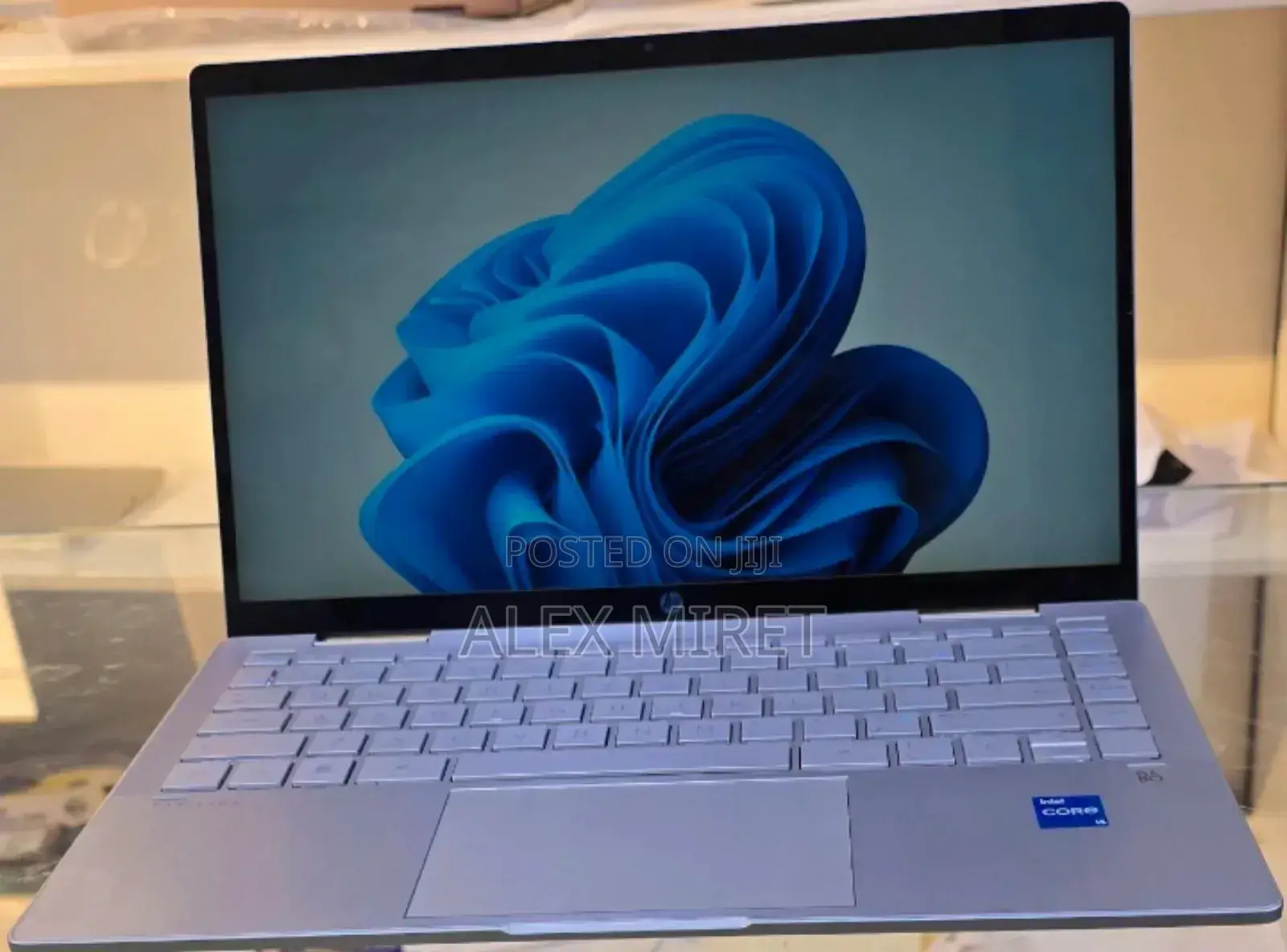 New Laptop HP Pavilion 15 8GB Intel Core I5 SSD 512GB