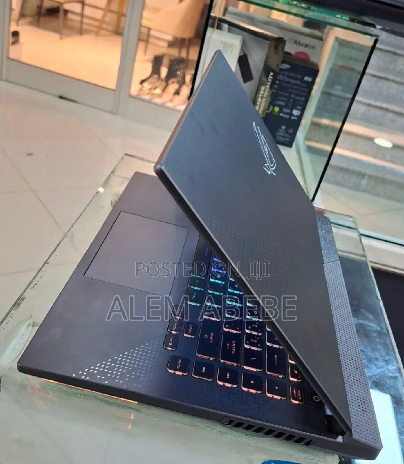 New Laptop Asus ROG Strix G15 16GB AMD Ryzen 7 SSD 1T