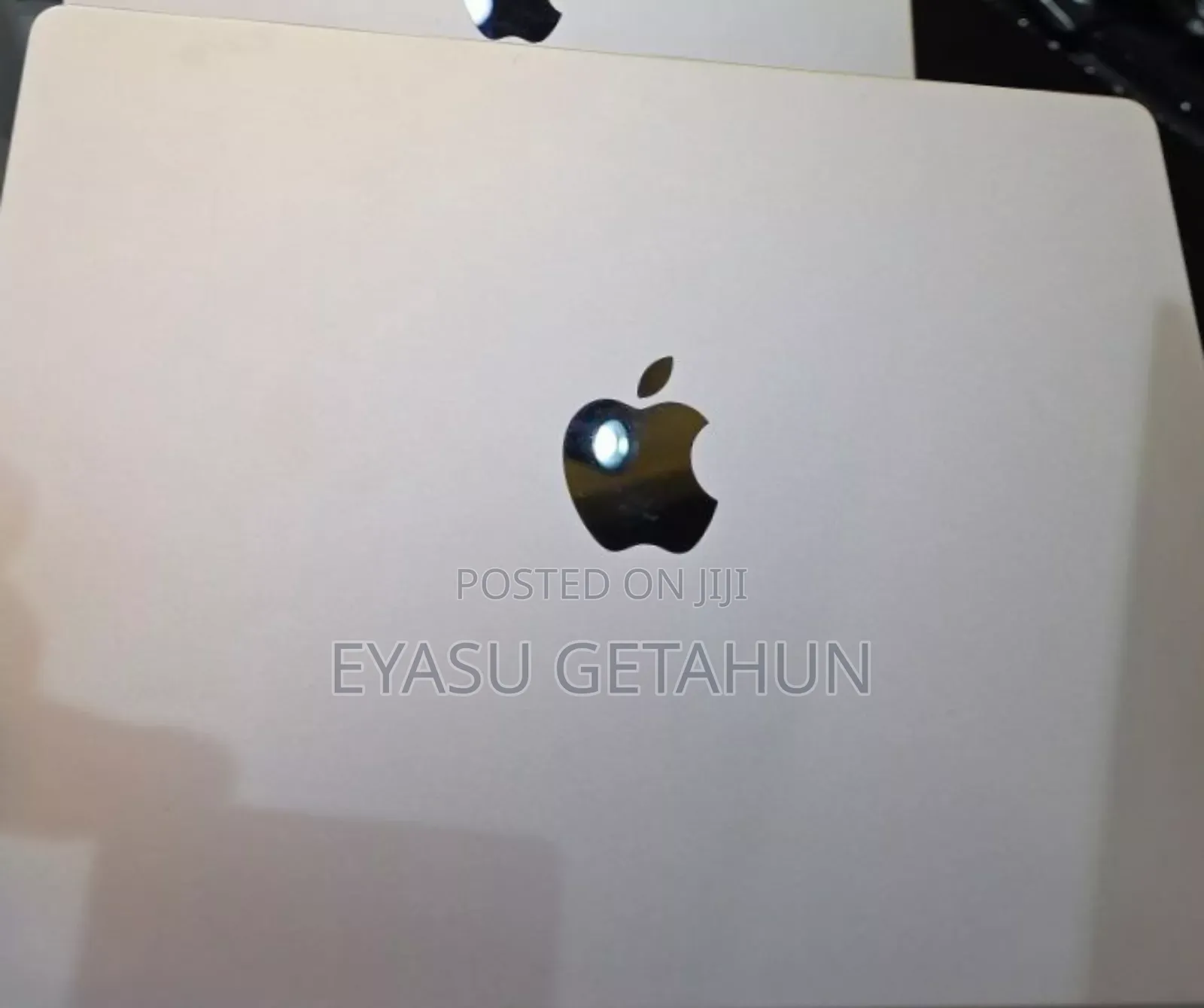 New Laptop Apple MacBook Pro M1 16GB Apple M1 Pro SSD 512GB