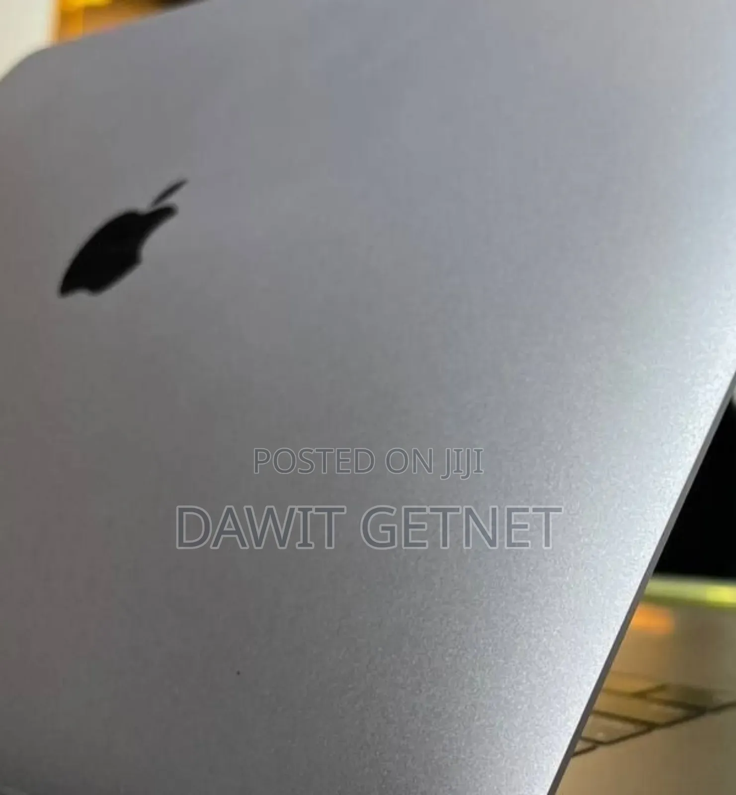 New Laptop Apple MacBook Air 8GB Apple M1 Max SSD 256GB