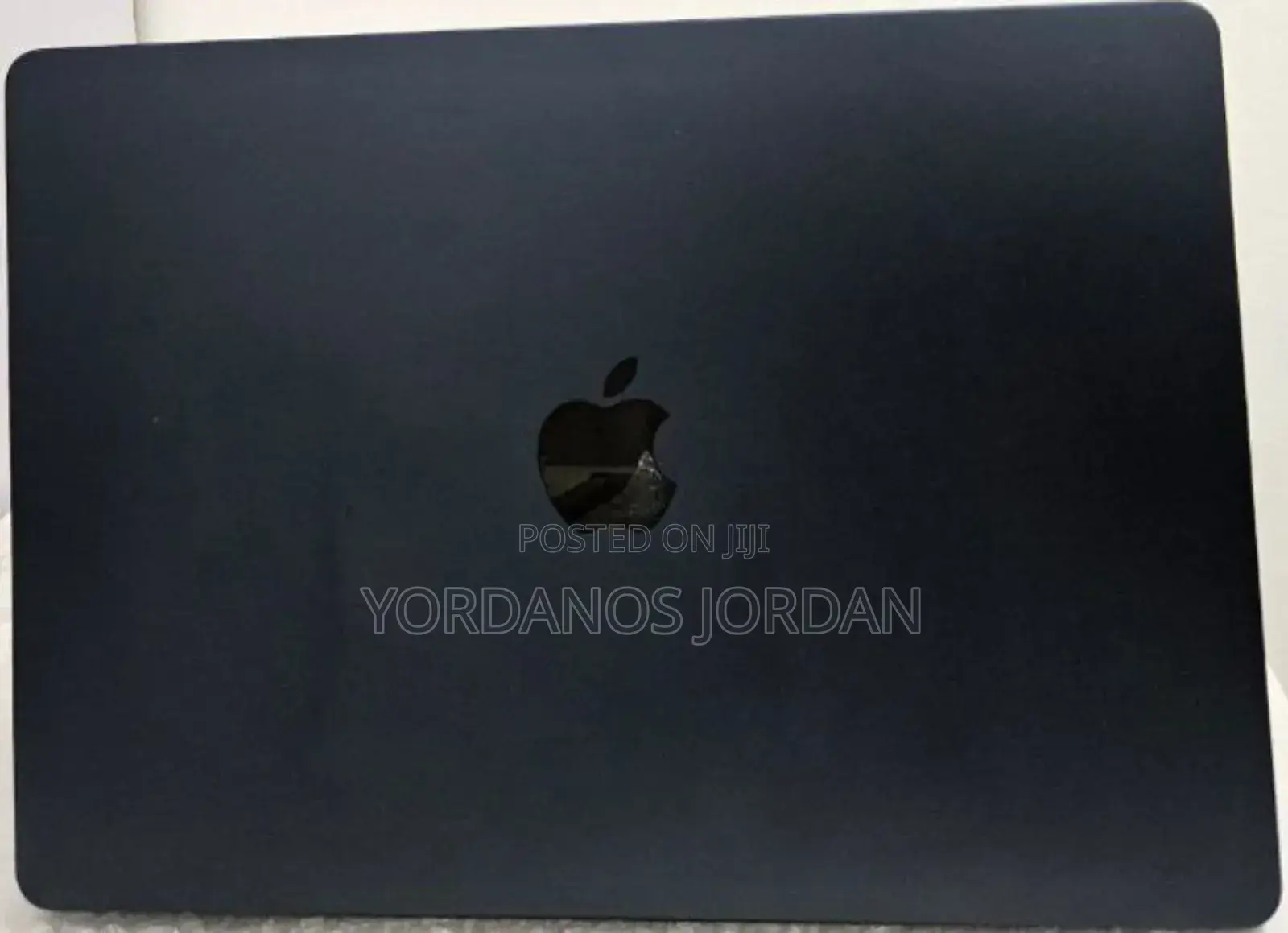 New Laptop Apple MacBook Air 2023 M2 8GB Apple M2 SSD 512GB