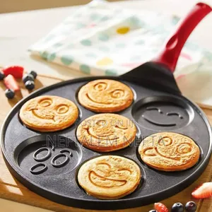 Smiley Face Non Stick Pancake Pan