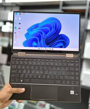 New Laptop HP Spectre X360 16GB Intel Core I7 SSD 512GB