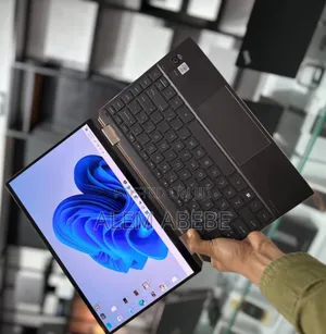 New Laptop HP Spectre X360 16GB Intel Core I7 SSD 512GB