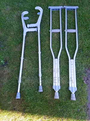 Different Groups of People
Forearm Crutches梭፬crutche忱§Anti-Slip Rubber