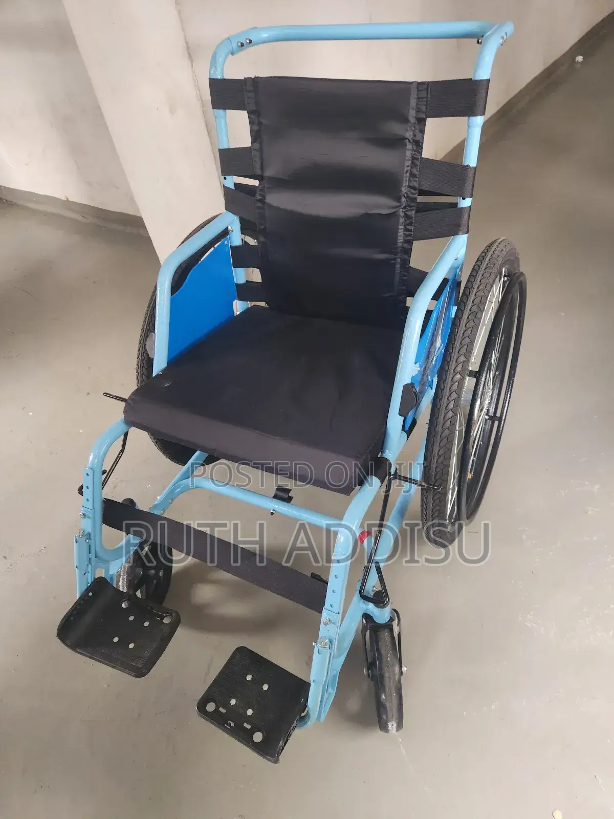 With Big Wheels 26" Inch Wheelchair麩我non Collapsed Wheelchair New