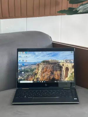 New Laptop HP Spectre X360 16GB Intel Core I7 SSD 512GB