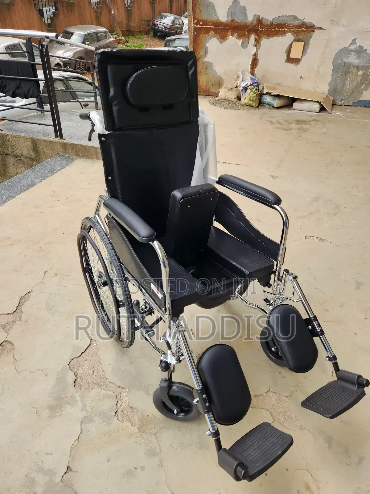 Sleeping Wheelchair較為calf Support Heavyweight Wheelchair With Popo New