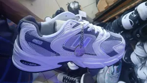New Balance 530