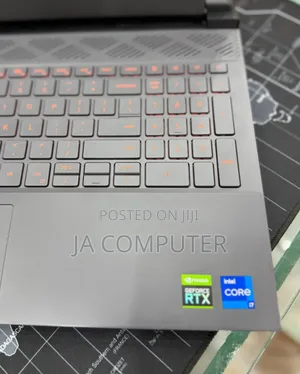 New Laptop Dell G15 5511 8GB Intel Core I7 SSD 512GB