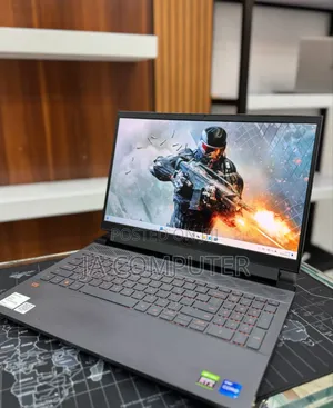 New Laptop Dell G15 5511 8GB Intel Core I7 SSD 512GB