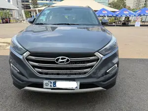 Hyundai Tucson SE FWD 2017 Gray