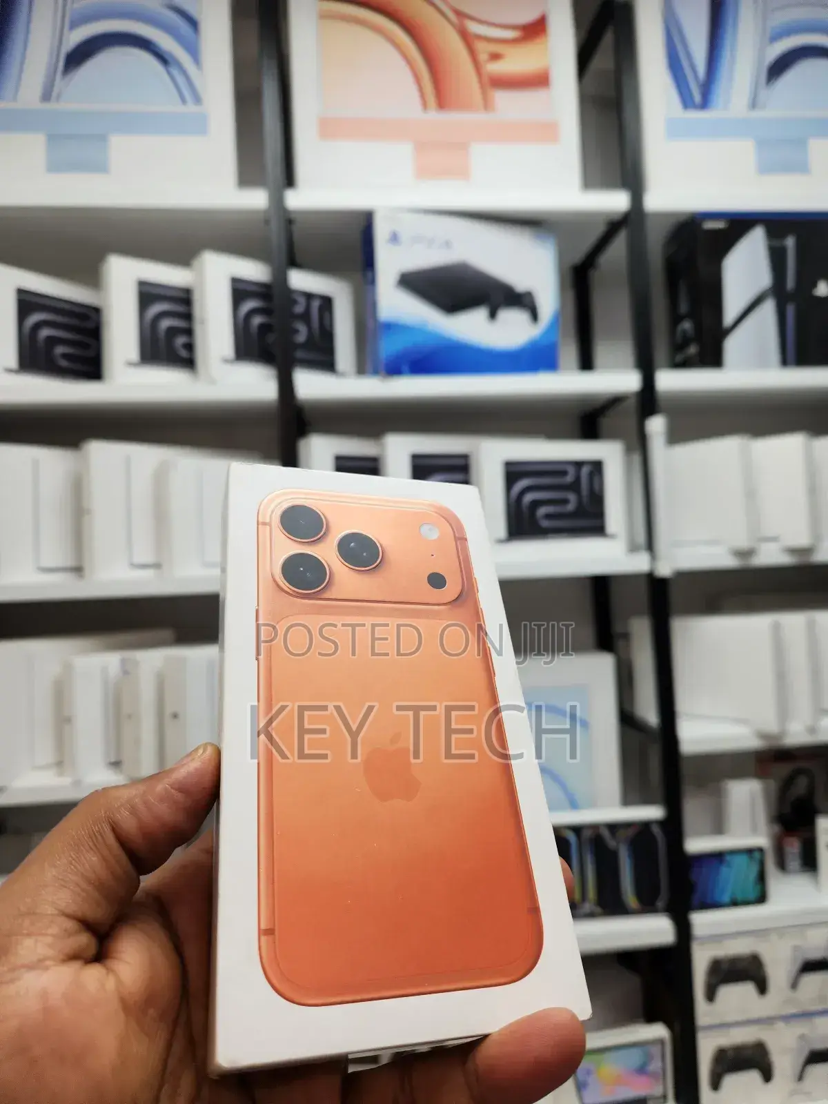 New Apple iPhone 17 Pro Max 256 GB Orange