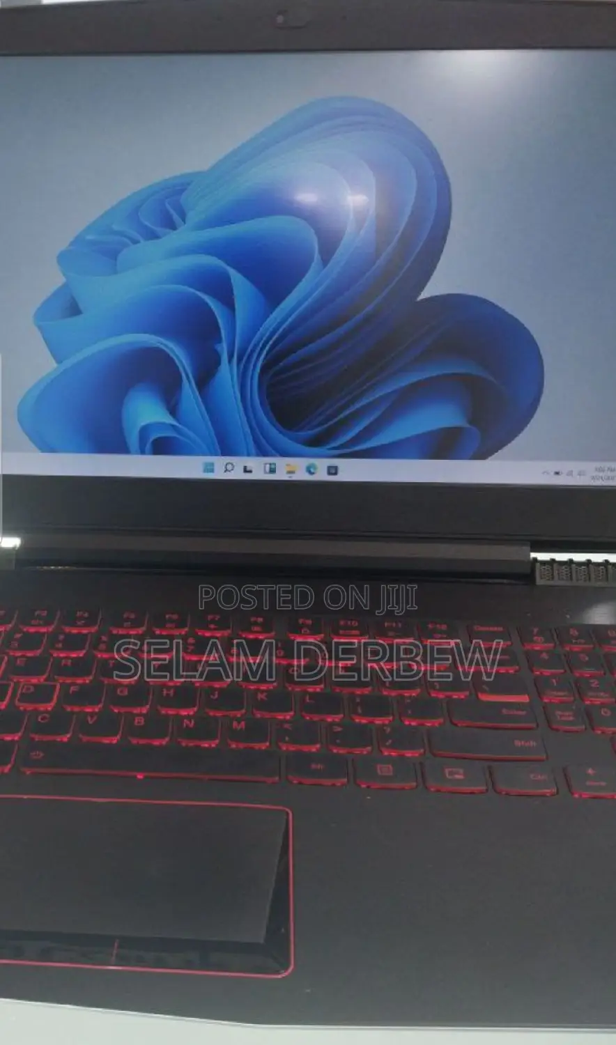 New Laptop Lenovo Legion Y720 16GB Intel Core I5 SSD 512GB
