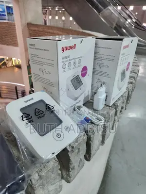 Yuwell Brand New Digital Blood Pressuer Monitor輕微bp Monitor Packed