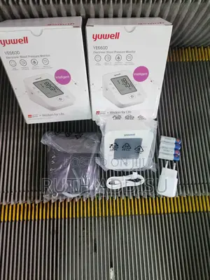 Digital All in One Blood Pressure Monitor宛轉bp Monitor New麵包bp Monitor