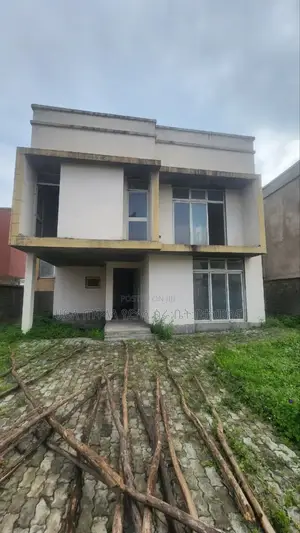 6bdrm House in ሲሲድ ሪእል ስተት ግብ, Oromia-Finfinne for sale
